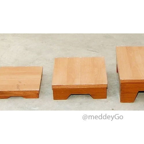 Nested Climbing Stool Four Sizes 2, 4, 6, 8 Inch High
