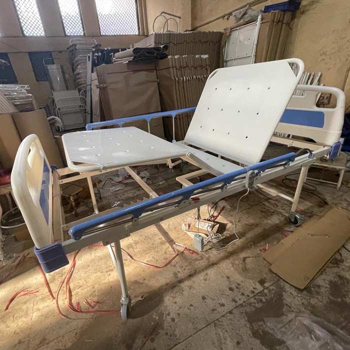Medansh Full Fowler Hospital Bed Electric 2 Function