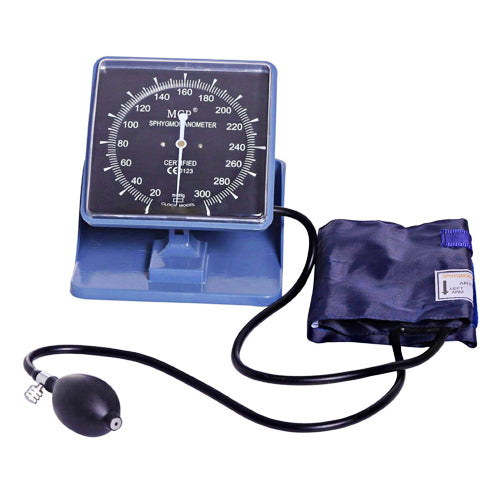 desktop blood monitor machine 