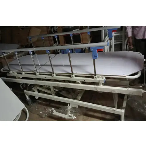 patient recovery trolley