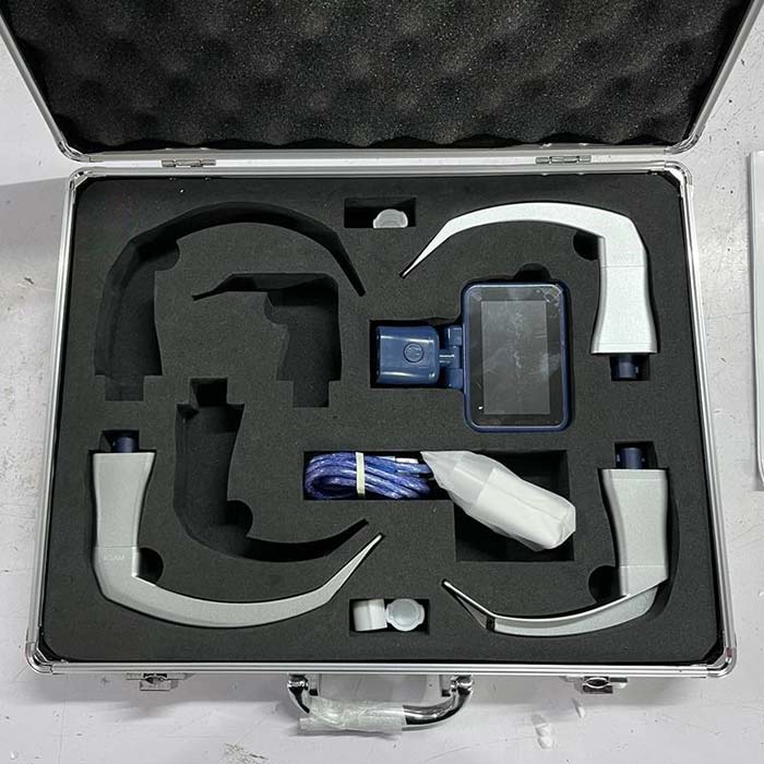 Portable Video Laryngoscope